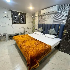 Kashi Dham Проживание в семье