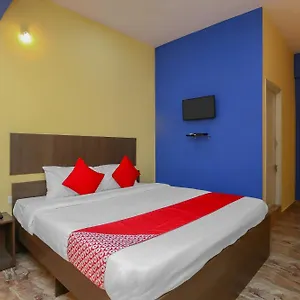 Hotel The Olive Grand